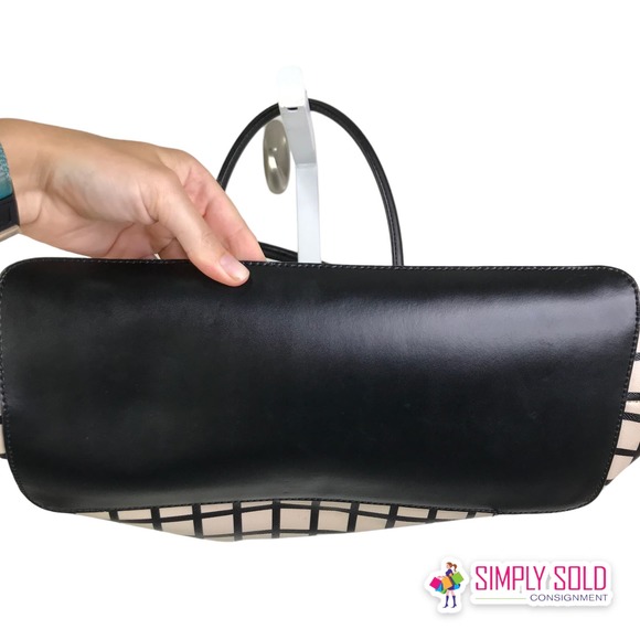 Kate Spade New York Penn Place Margareta Tote Women's Shoulder Bag Tan Black - Picture 7 of 11